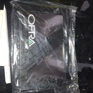 Ofra magnetic pallet